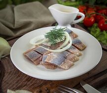 Селедка с луком
