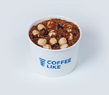 Каша овсяная шоколадная с клюквой и фундком