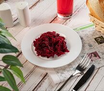 Свекольный с чесноком