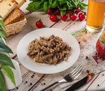 Печень по-строгановски
