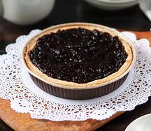 Песочный пирог с творогом и черникой 