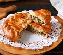 Пирог с мясом и картофелем 