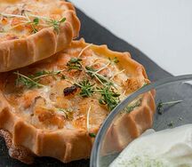 Перепечи с белой и красной рыбой
