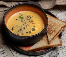 Супер-сырный крем-суп с беконом