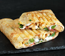 Лепешка Роти с курицей