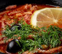 Солянка сборная мясная 