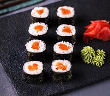 Салмон-хосомаки