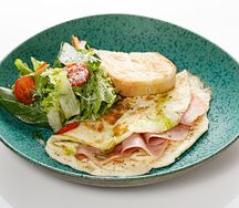 Омлет с ветчиной и сыром