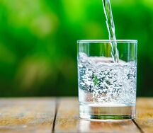 Вода негазированная