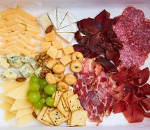 Сыр и мясо