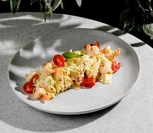 Паста с креветками и цукини