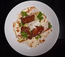 Салат Азиатский Цезарь с курицей