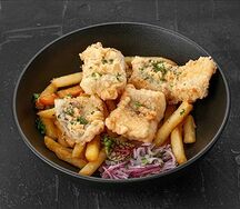 Судак Fish&Chips с соусом тартар
