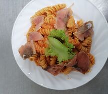 Паста с лососем и рукколой