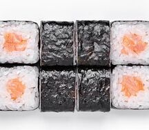 Ролл Сяке маки