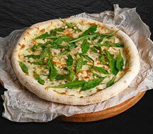 С грушей и рукколой