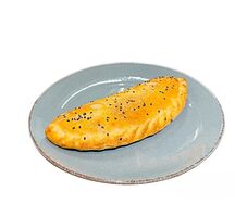 Лахмаджун с картофелем и сыром