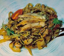 Лапша  с муксуном на манер wok