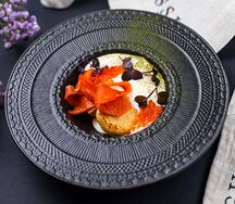 Сырники с лососем и красной икрой