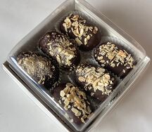 Набор восхитительных нежных пирожных Картошка