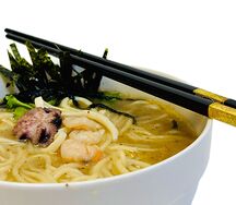 Рамен с морепродуктами