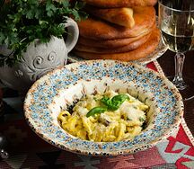 Паста с морепродуктами в сливочном соусе