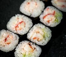 Хосомаки с камчатским крабом