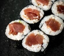 Хосомаки с мясом голубого тунца