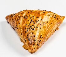 Самса с рубленой курицей
