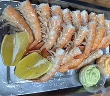 Плато тигровых креветок