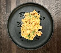 Феттуччине с креветками в азиатском стиле