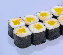 Маки с такуаном