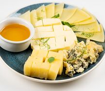 Сырное ассорти