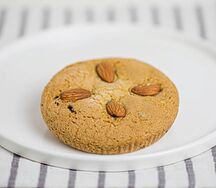 Кукис с миндалем и горьким шоколадом