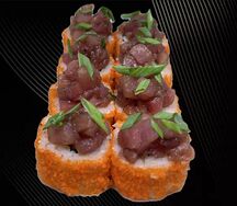 Роллы с тартаром из тунца