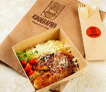 Морской окунь с птитим и пармезаном 