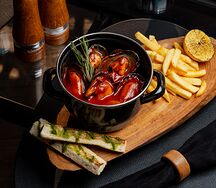 Мидии Киви в соусе