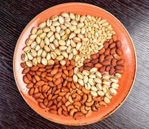 Ореховая тарелка