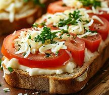 Бутерброды с помидором