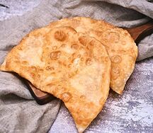 Чебурек с мясом и сыром