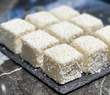 Птичье молоко в кокосовой стружке