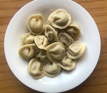 Пельмешки отварные с говяжьим фаршем