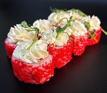 Калифорния с крабом Люкс