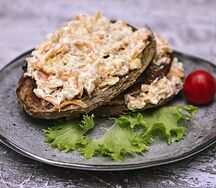 Оладьи из печени с овощами