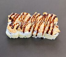 Ролл Острый лосось-тамаго