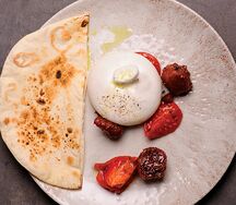 Буррата с инжиром