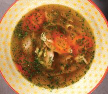 Куриный суп с лапшой