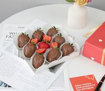 Клубника в шоколаде Молочные реки