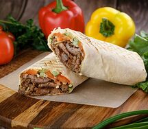 Шаурма с говядиной и сыром большая