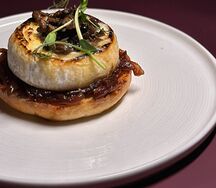 Запеченный камамбер